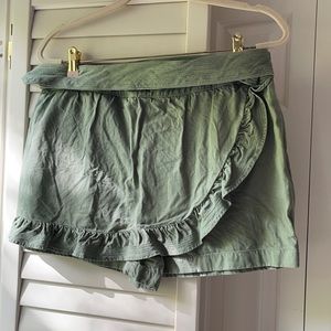 Vineyard vines Stitch Ruffle Skort